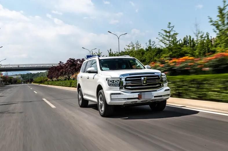 坦克500和坦克300哪个好看,坦克500和坦克300怎么选啊