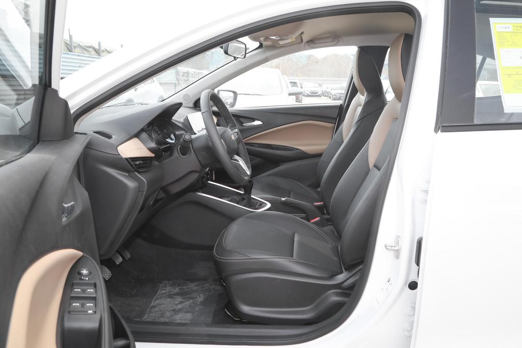 教你选车上汽通用雪佛兰科沃兹,雪佛兰科沃兹5万公里卖多少钱