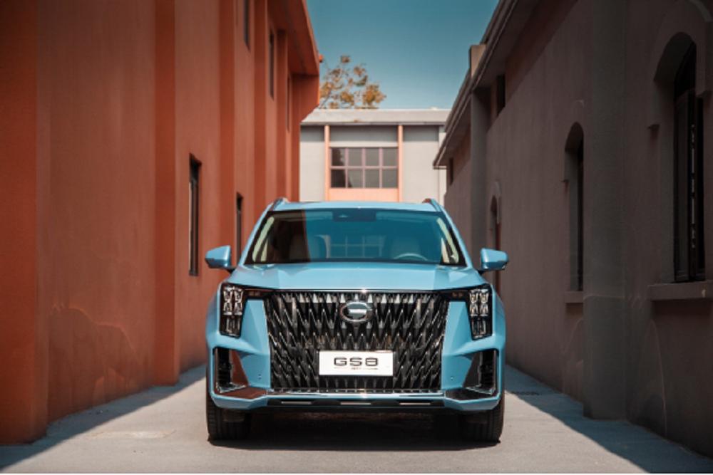 插混和增程式哪一个实用一些,比亚迪的车是增程式还是插混