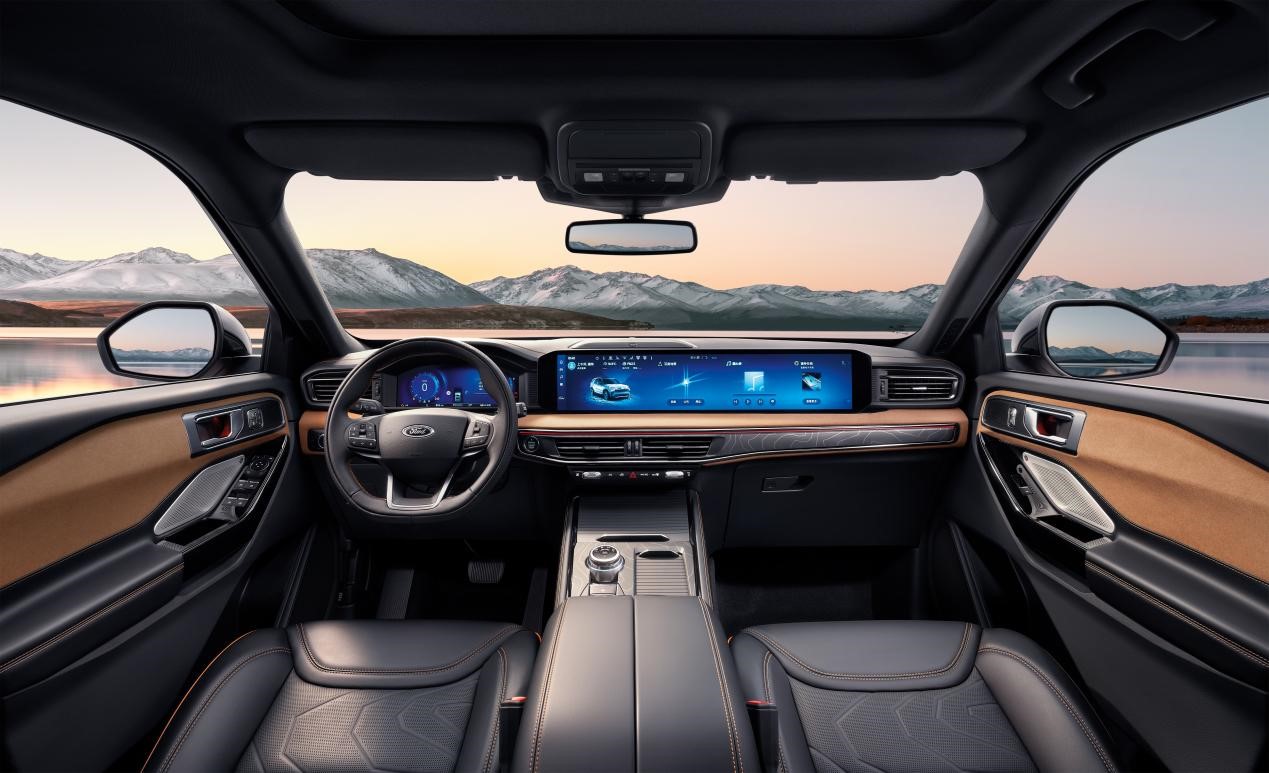 豪华版福特探险者,豪华探险者