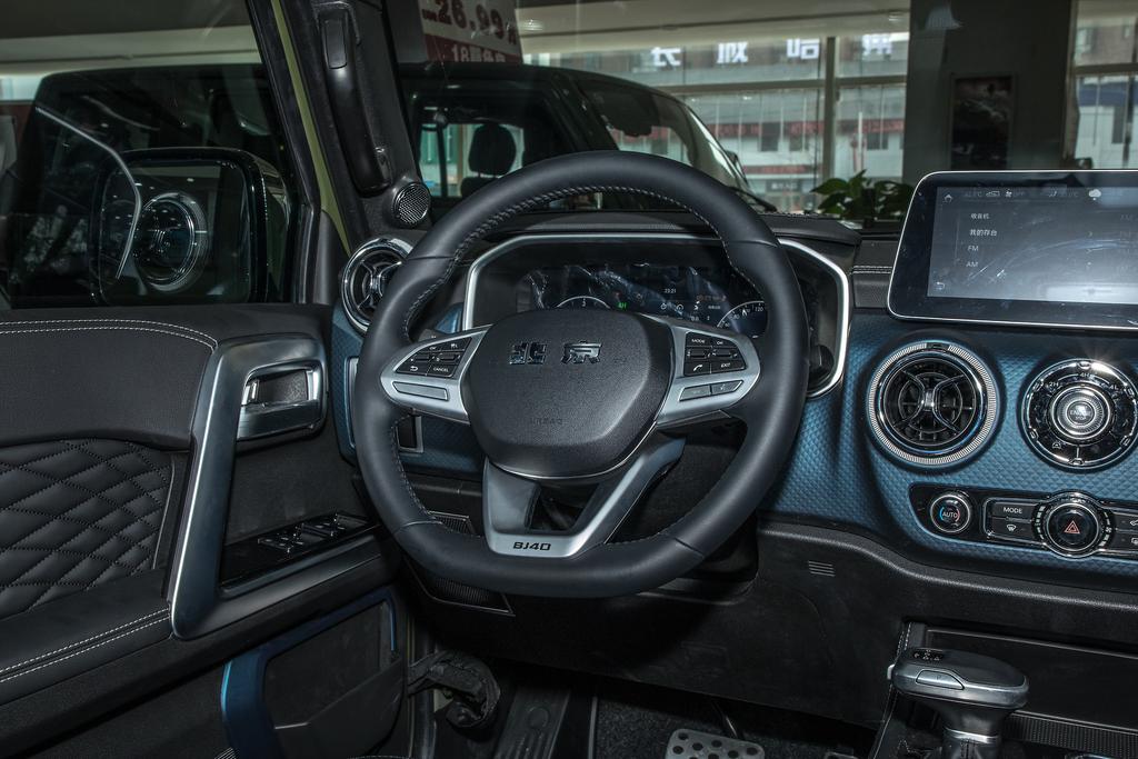 北京bj40新款2022款柴油版怎么样,bj40提车几天电池就没电