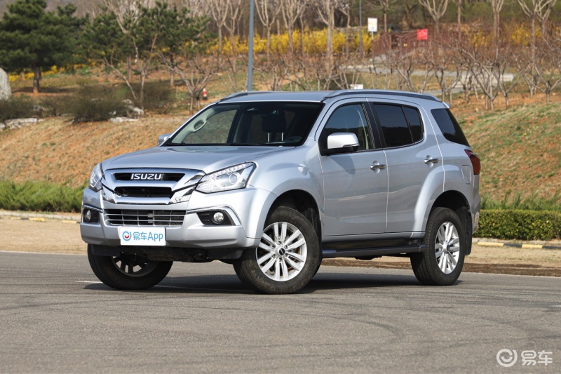 国产可家用可越野的硬派suv推荐,50万以上性价比高的硬派越野suv