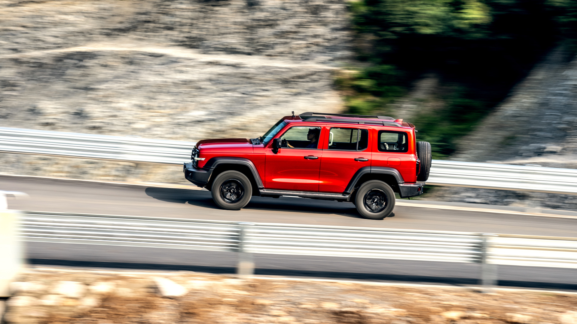 开了两年的坦克300值得购买吗,坦克300算成功的车型吗