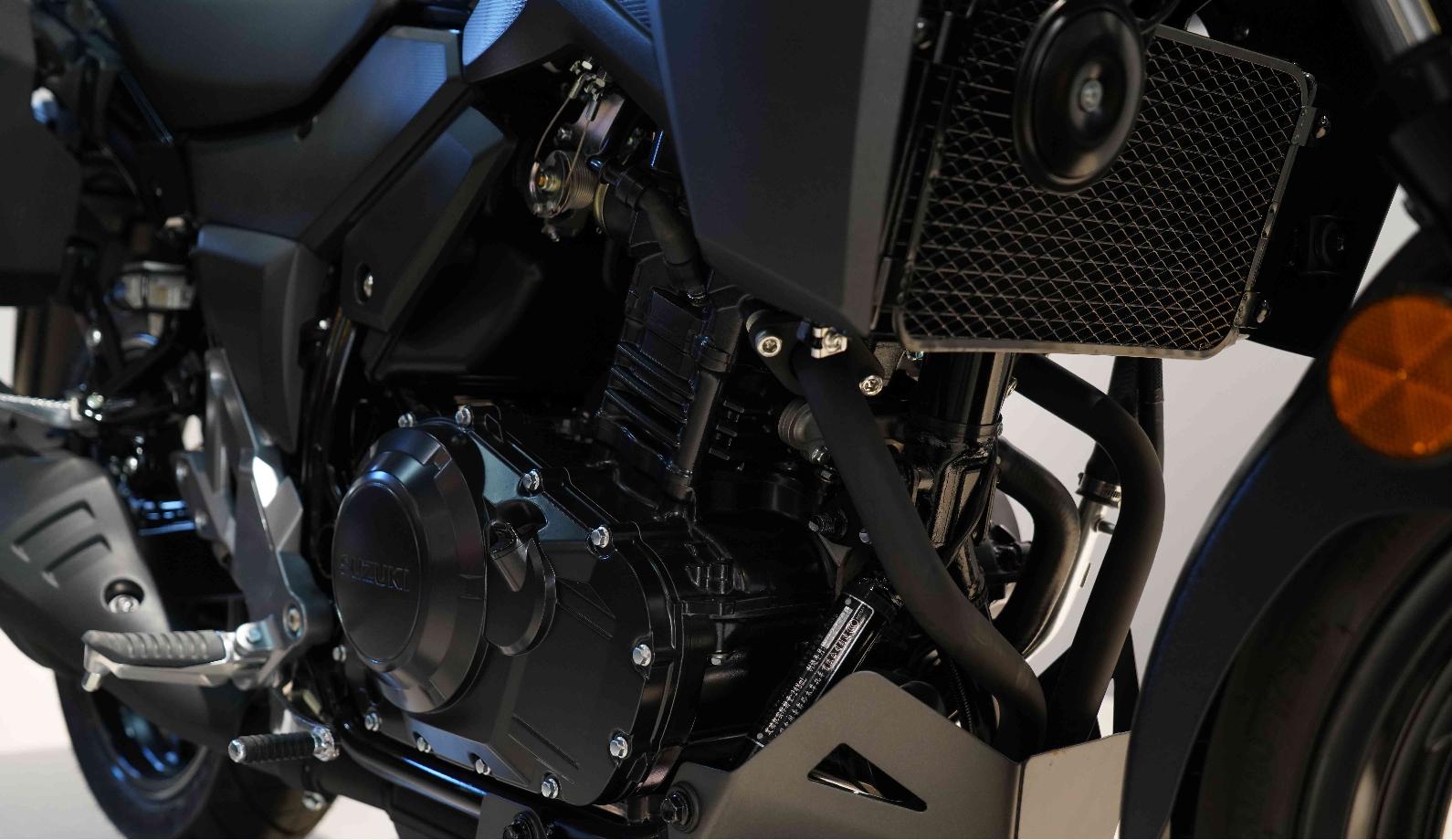 摩旅选哪一款摩托车比较合适,去摩旅哪个品牌的摩托车比较稳定