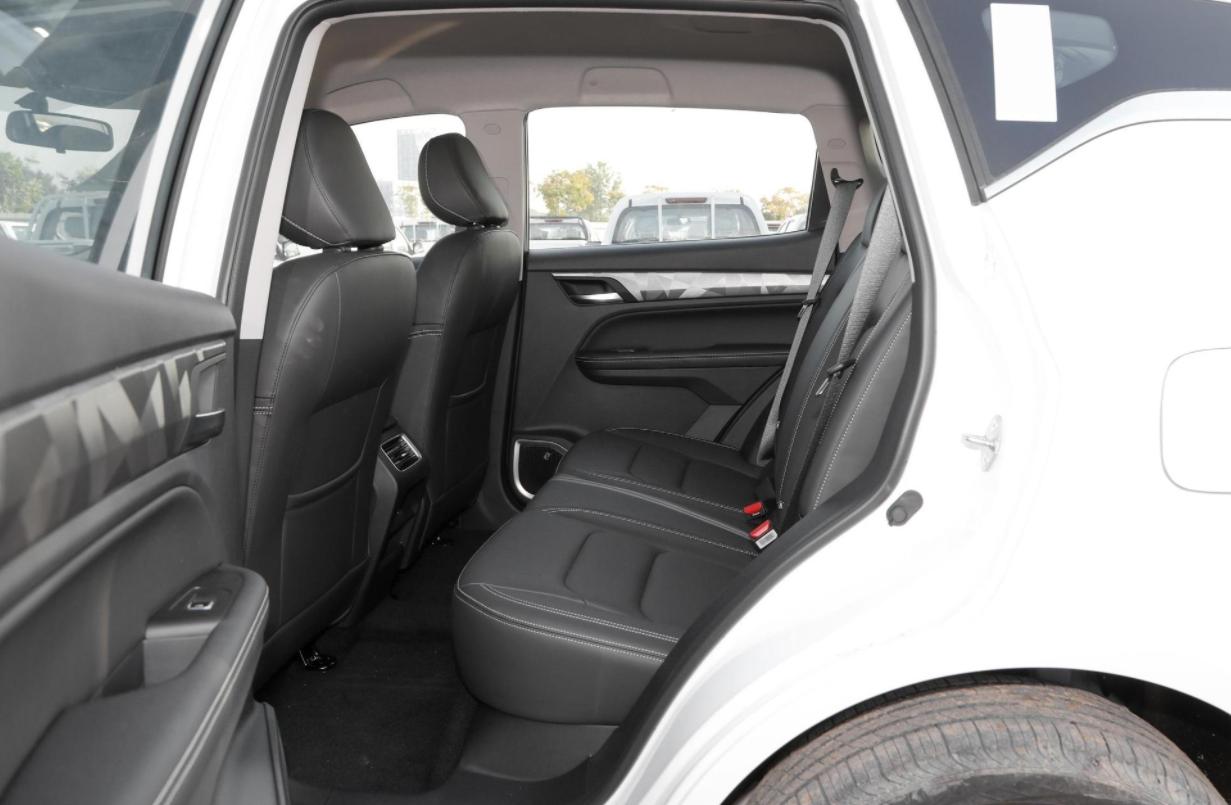 远景x62020款1.4t尊贵版功能讲解,2020款国六的远景x6手动尊贵型