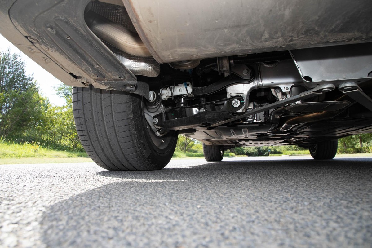 百公里油耗2.6平均一公里多少钱,百公里油耗2.5升每公里多少钱