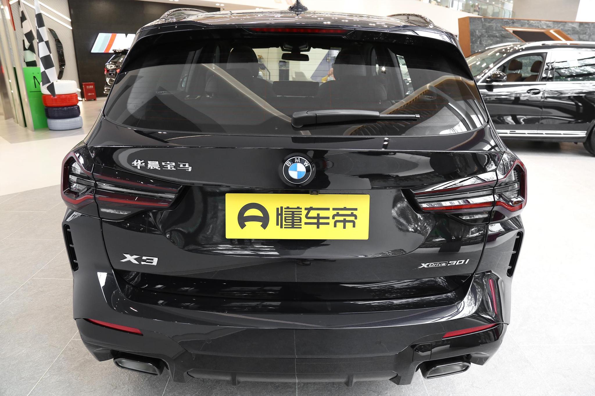 想买安全性好的suv,想买个好看智能省油空间大的suv