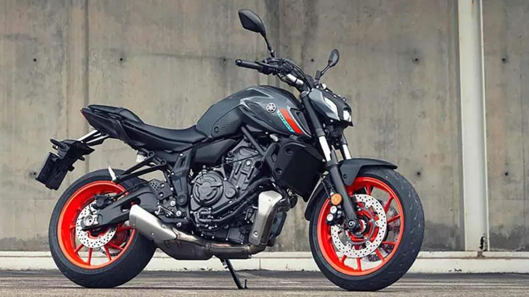 预算10万买什么摩托二手,10w左右预算摩托车二手