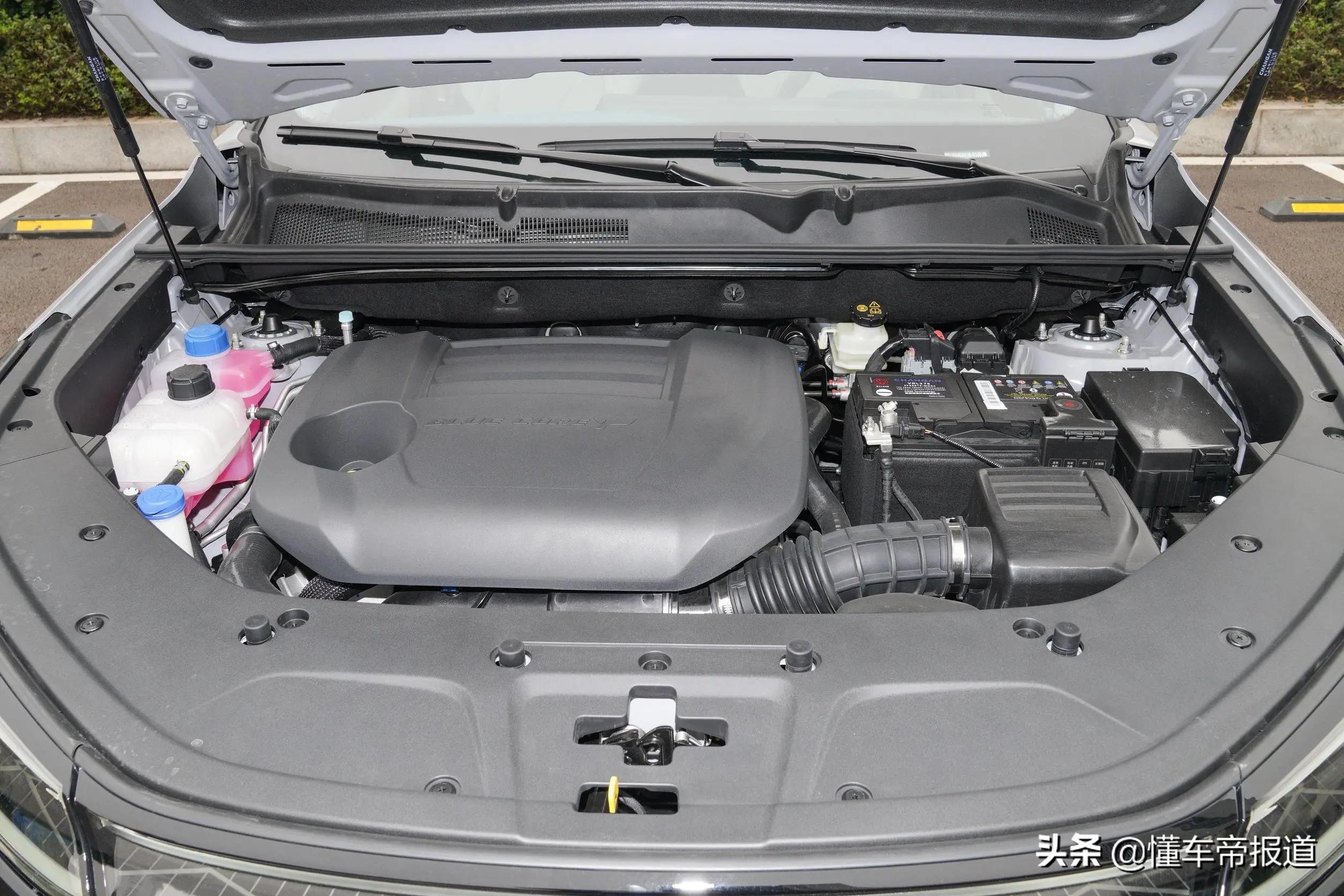 长安cs75plus买1.5还是2.0,长安第二代cs75plus1.5尊贵零首付