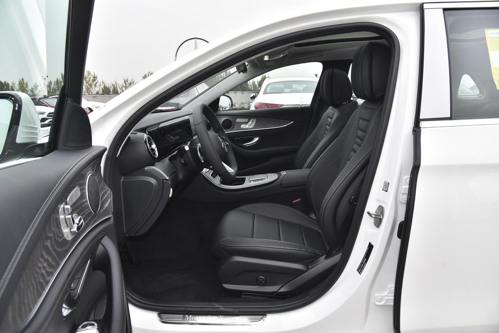 23款奔驰e级优惠行情,2022款奔驰e级降价促销优惠12万