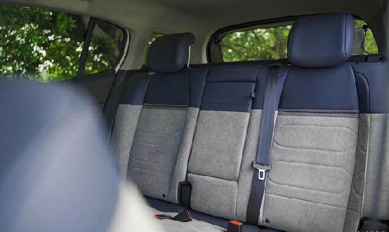 天逸共创版对比天逸beyond,法系最良心的三款车天逸