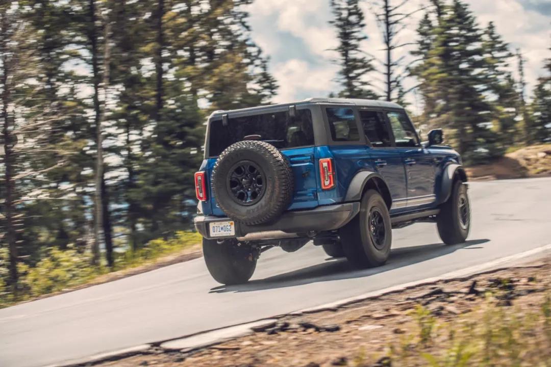 福特烈马bronco对比坦克300外观,bronco回归了吗