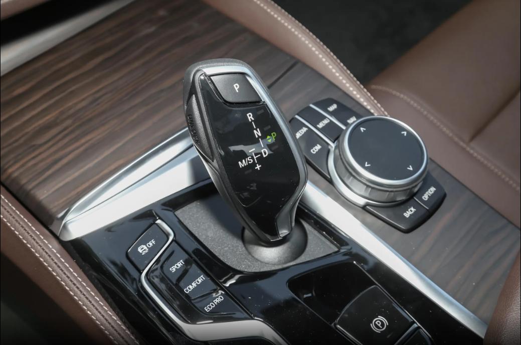 全新宝马530li概念车,超豪华行政轿车