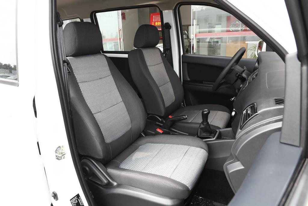 长安欧诺s最新版落地价,长安欧诺s七座