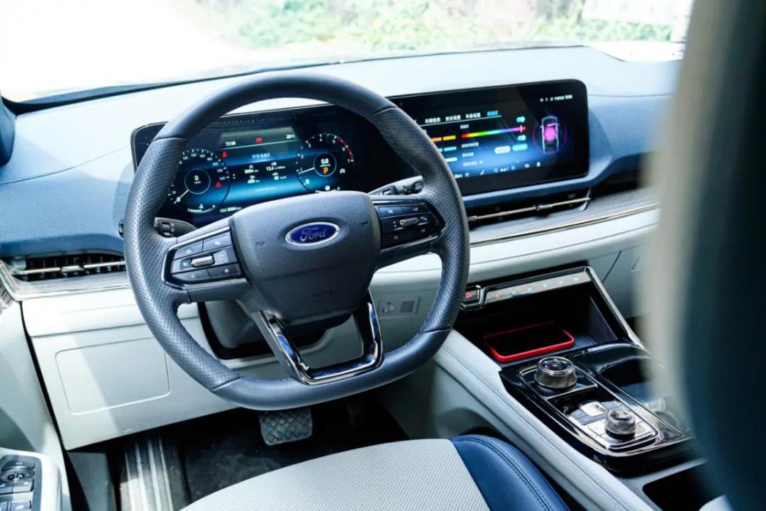 解读低配车2022款江铃福特领睿,试驾江铃福特领睿