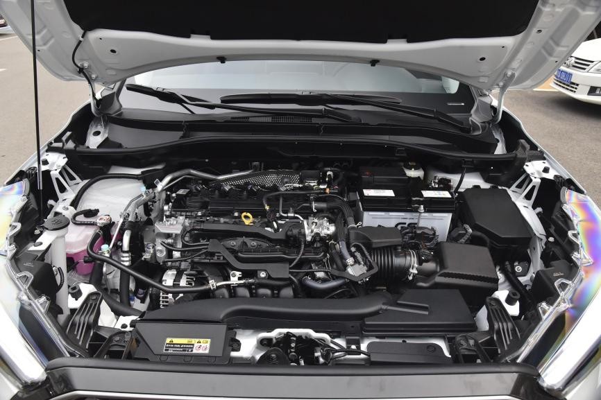 卡罗拉锐放pk本田xrv动力,本田xrv与丰田卡罗拉锐放怎么选