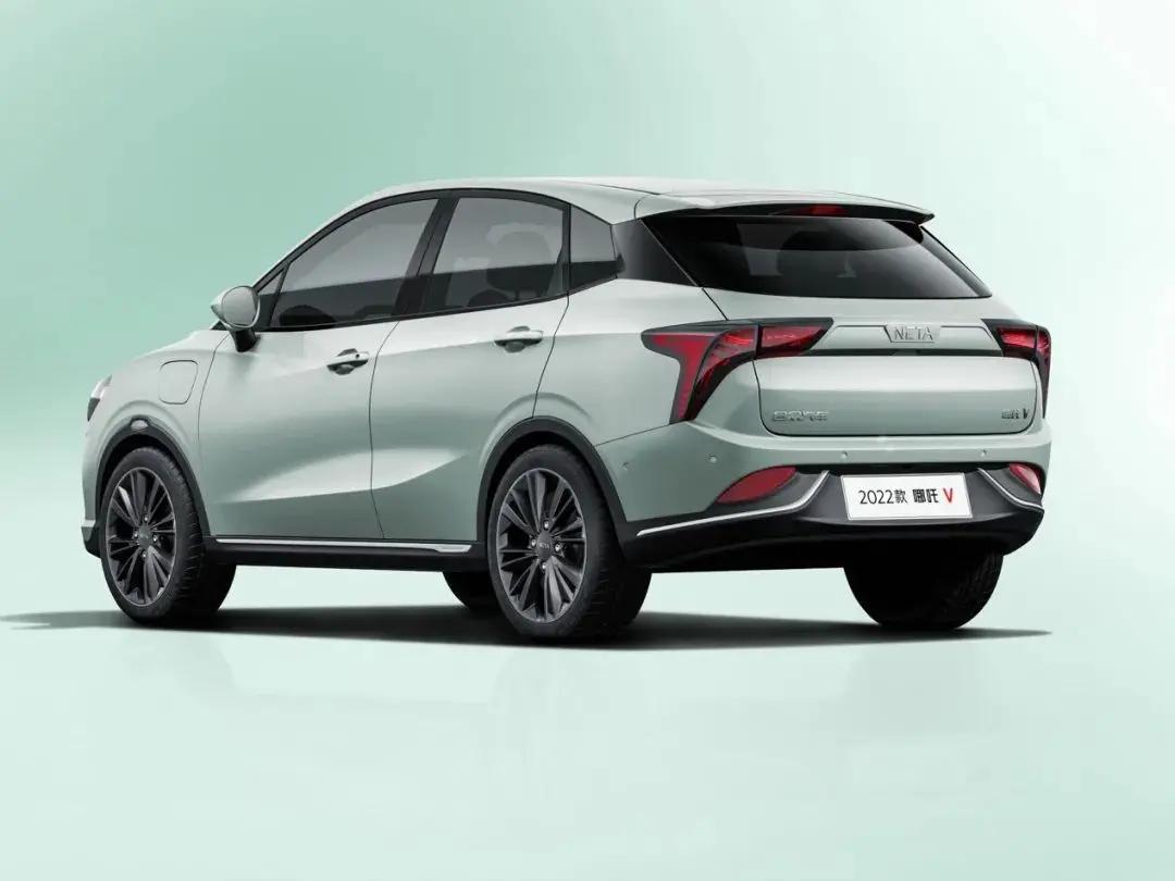 伊兰特和科鲁泽家用代步哪个划算,家用最便宜排量最低代步小车