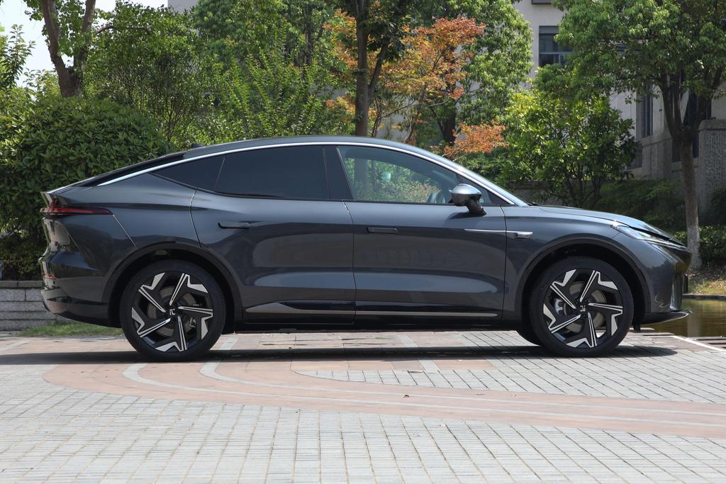 上汽飞凡r7新款,上汽飞凡r7外观静态