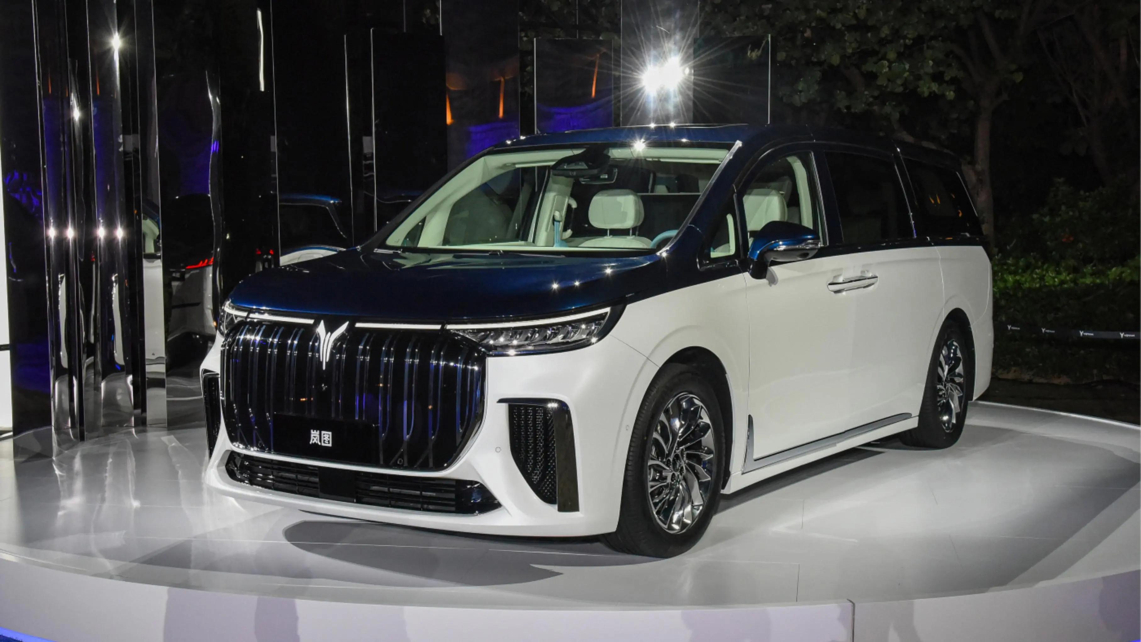 比买一辆新车还贵的二手车,36.99万起岚图梦想家购车手册