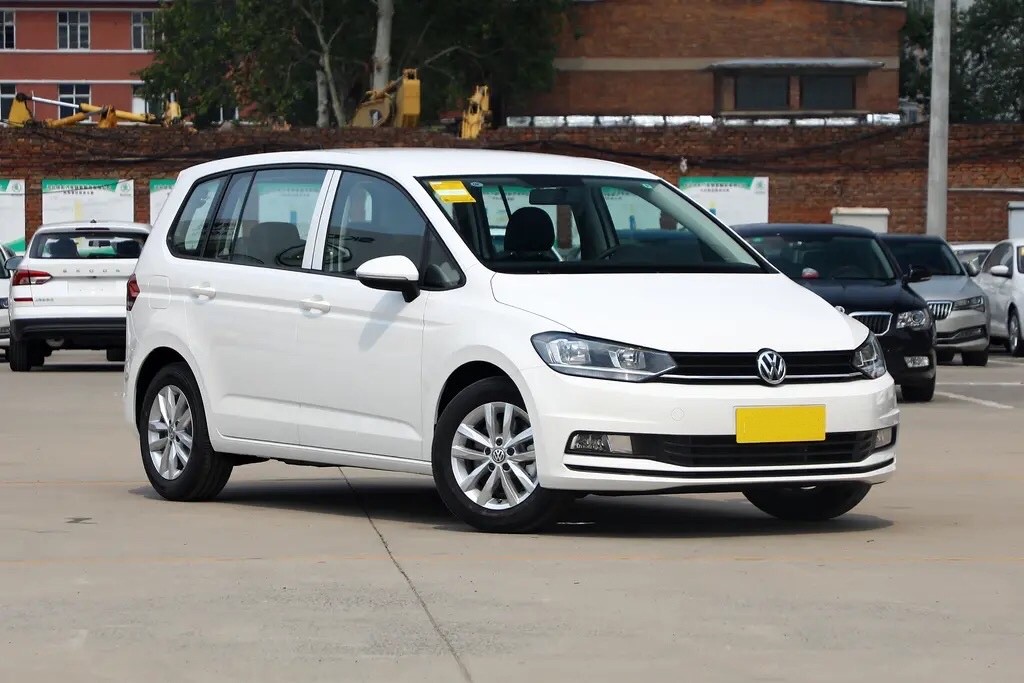 家庭自驾的好帮手,7万左右途安l6座