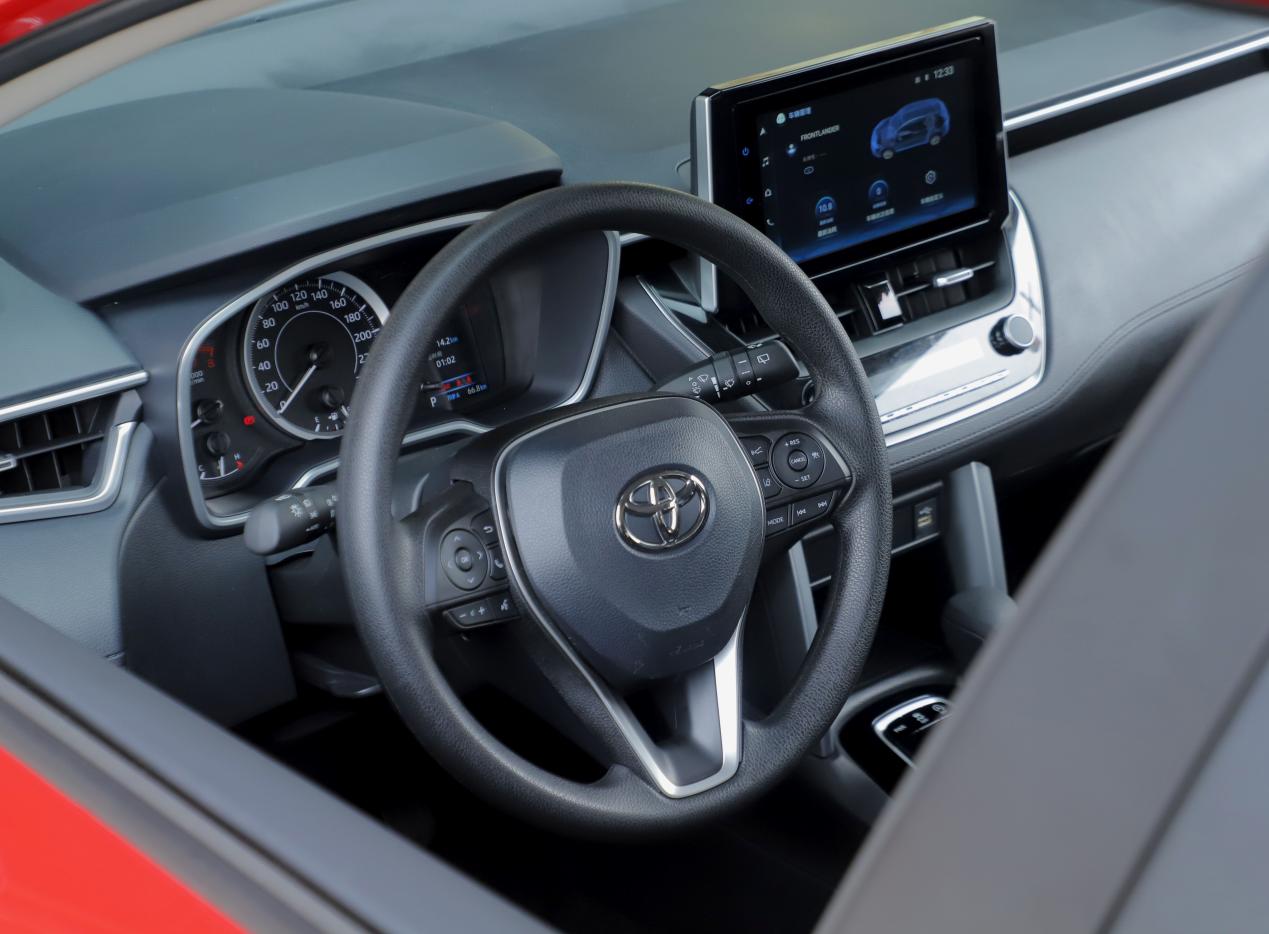 丰田最新suv车型锋兰达体验评测,试驾丰田锋兰达油耗