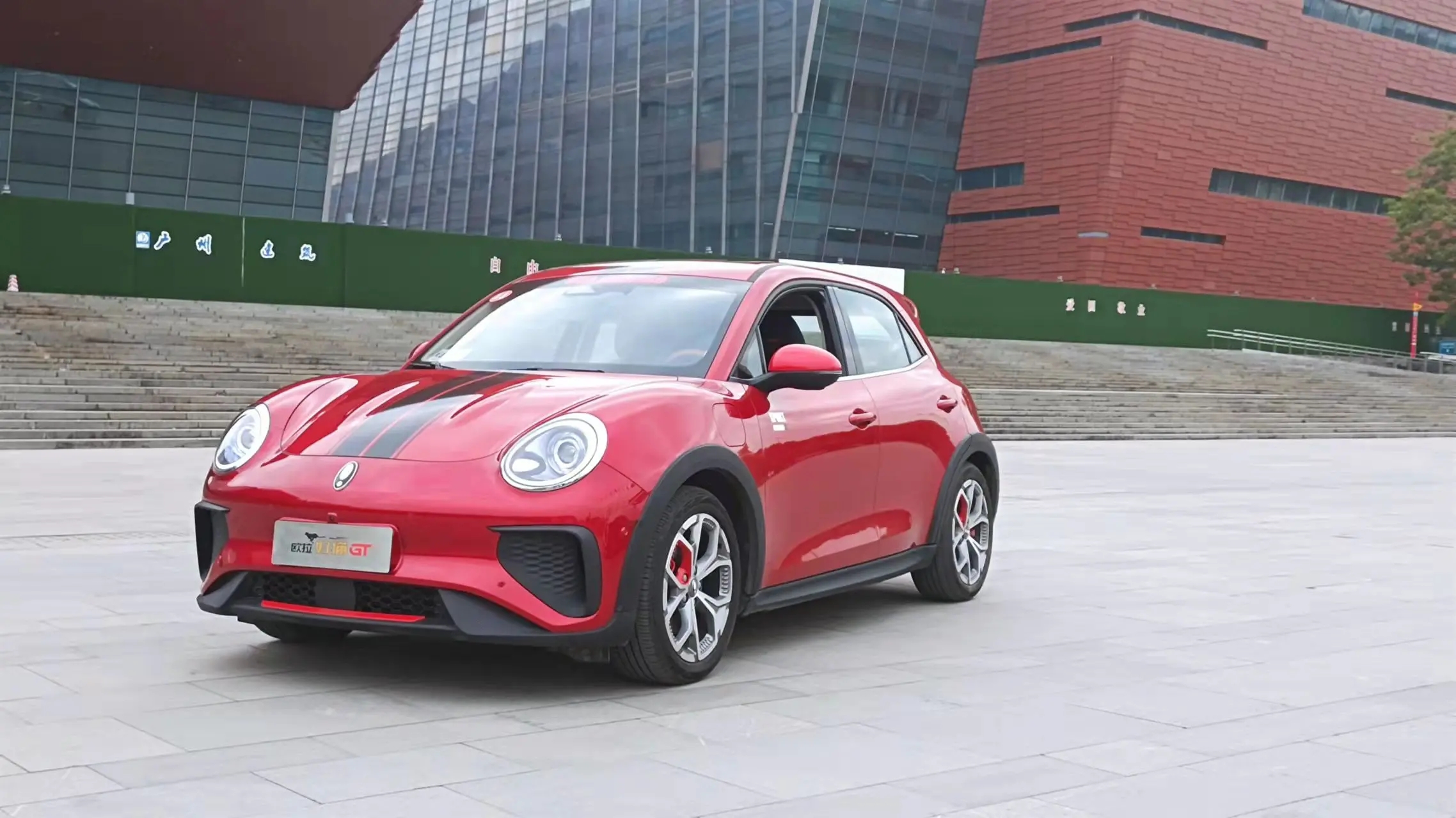 欧拉好猫和五菱缤果试驾,欧拉好猫和海豚试驾对比