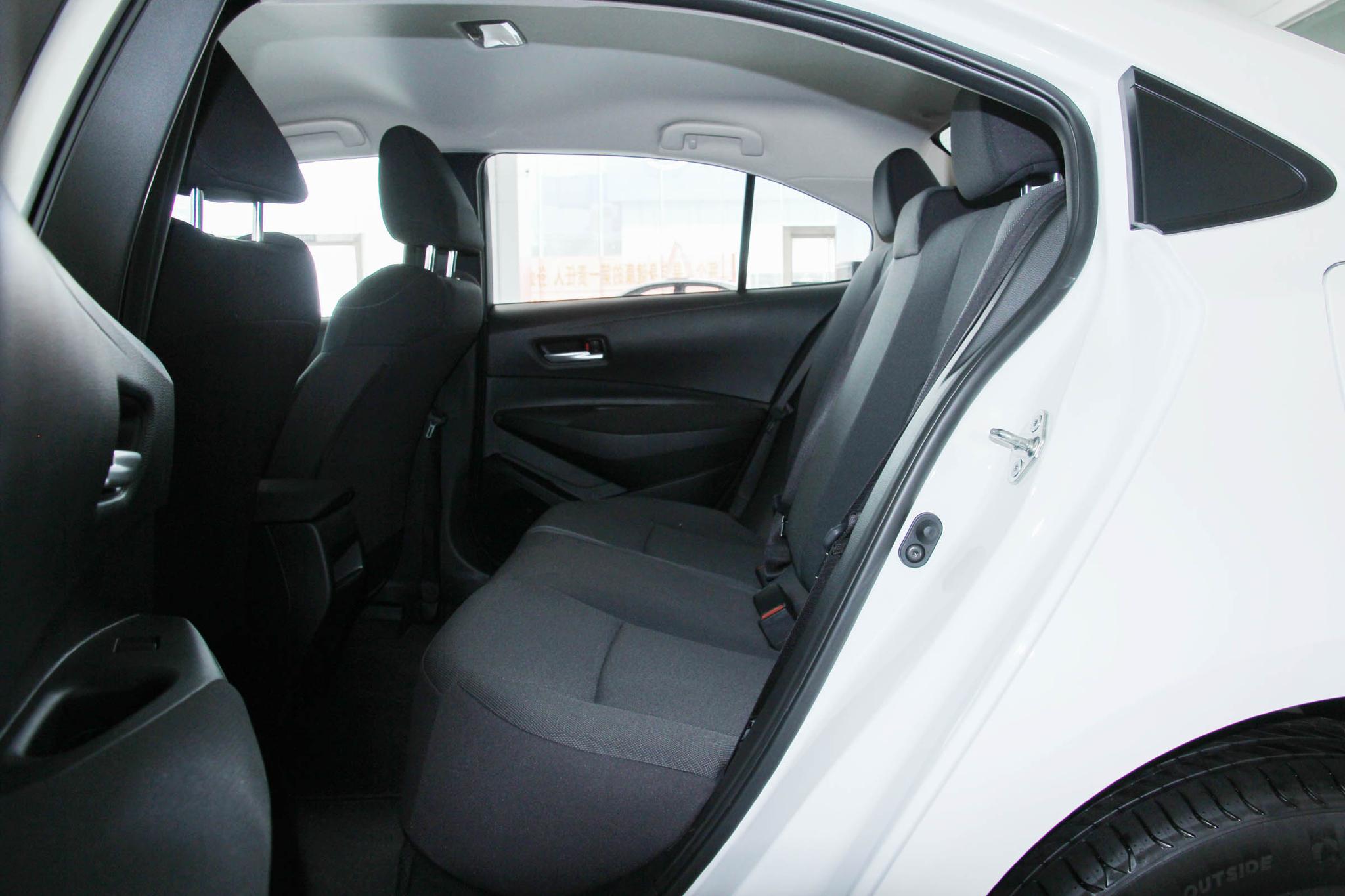 家用轿车卡罗拉,一台优秀的家用车