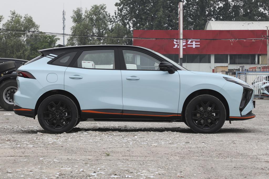 纯电suv风行雷霆410,丰田新能源suv和风行雷霆