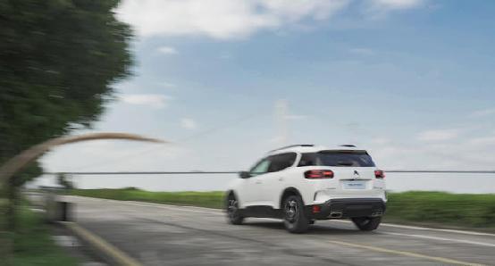 2023款天逸beyond哪些缺点,天逸共创版对比天逸beyond