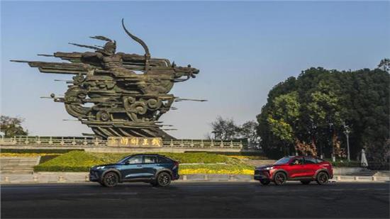 全新轿跑suv哈弗h6s了解下,哈弗h6自动挡价格1.5t高配2021款