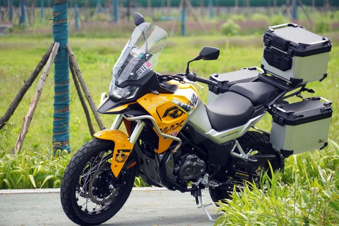 不完美，却内外兼修：RX401静态测评