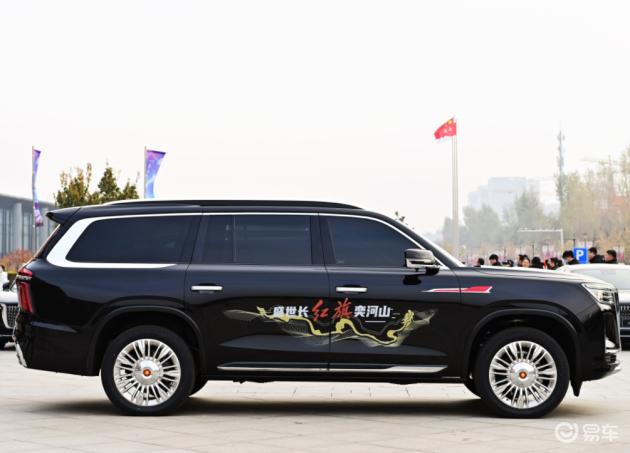 红旗ls7v8落地价多少,大型顶级豪华suv红旗hs7