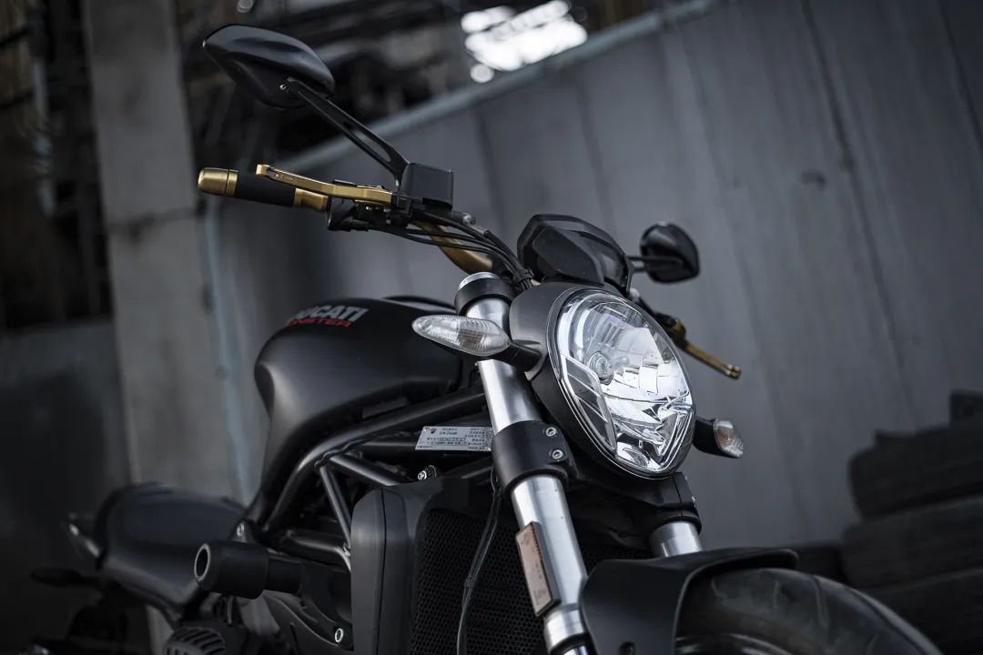 杜卡迪821座高测评,杜卡迪821试驾视频最新