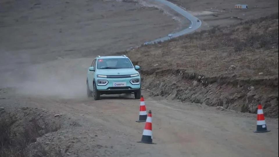 纳米box新能源车最低配落地价,北汽纳米box测评