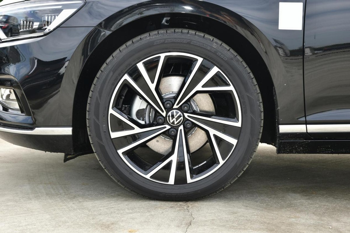 体验大众迈腾380旗舰版,体验迈腾330豪华