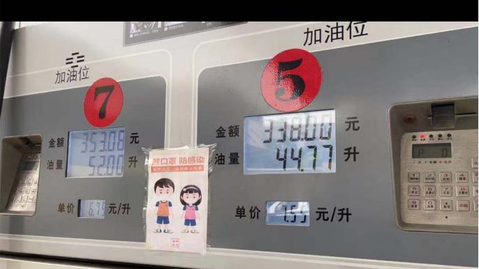 新款高尔夫和新款飞度,1.5手动飞度和1.4t手动高尔夫