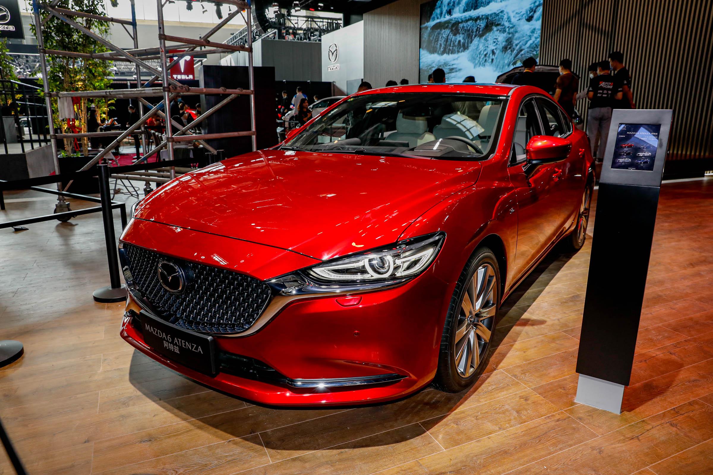 马自达6阿特兹与天籁哪个好,马自达阿特兹和天籁对比选谁