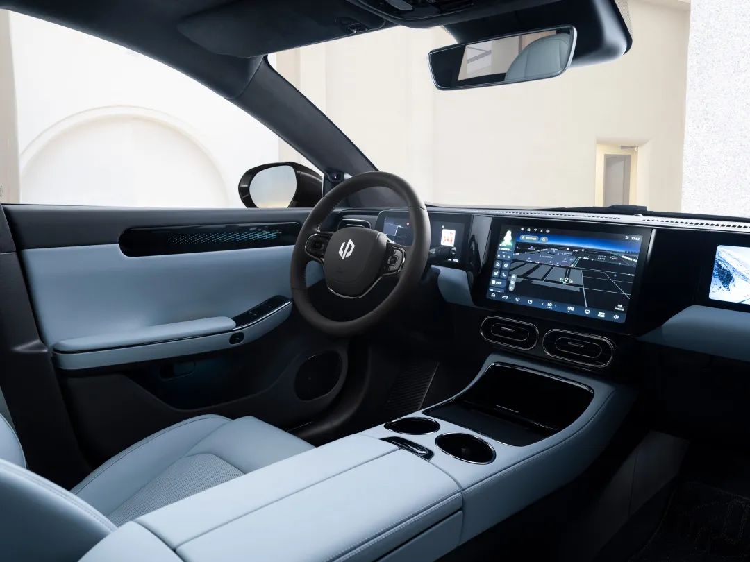 零跑c01怎么从里面开门,零跑c01语音功能怎么样