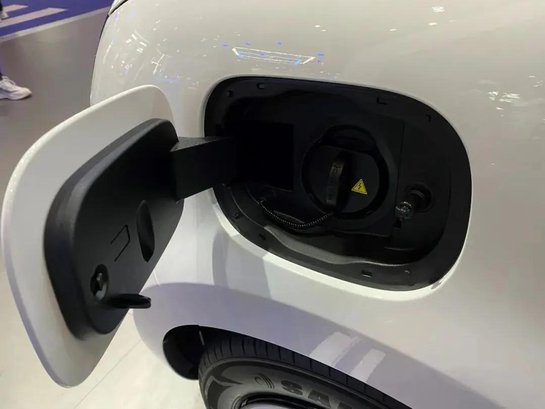 试驾长安Lumin糯玉米,谁说微电车都是粗糙和廉价?