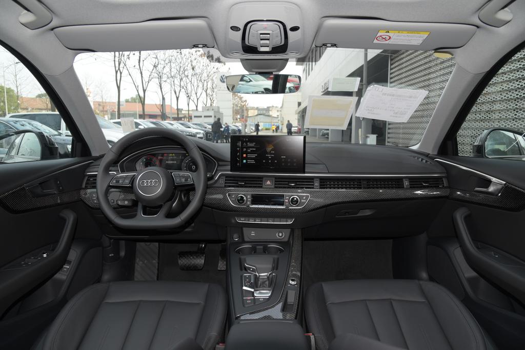 奥迪a4优惠最高8万,进口奥迪a42014款2.0t自动四驱