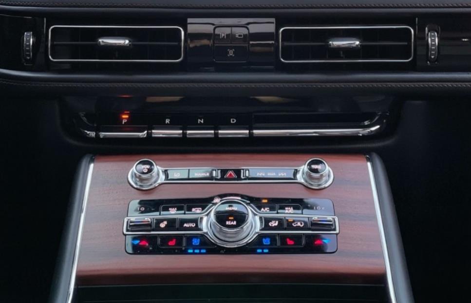 林肯飞行家v6发动机通病,林肯飞行家v6声浪