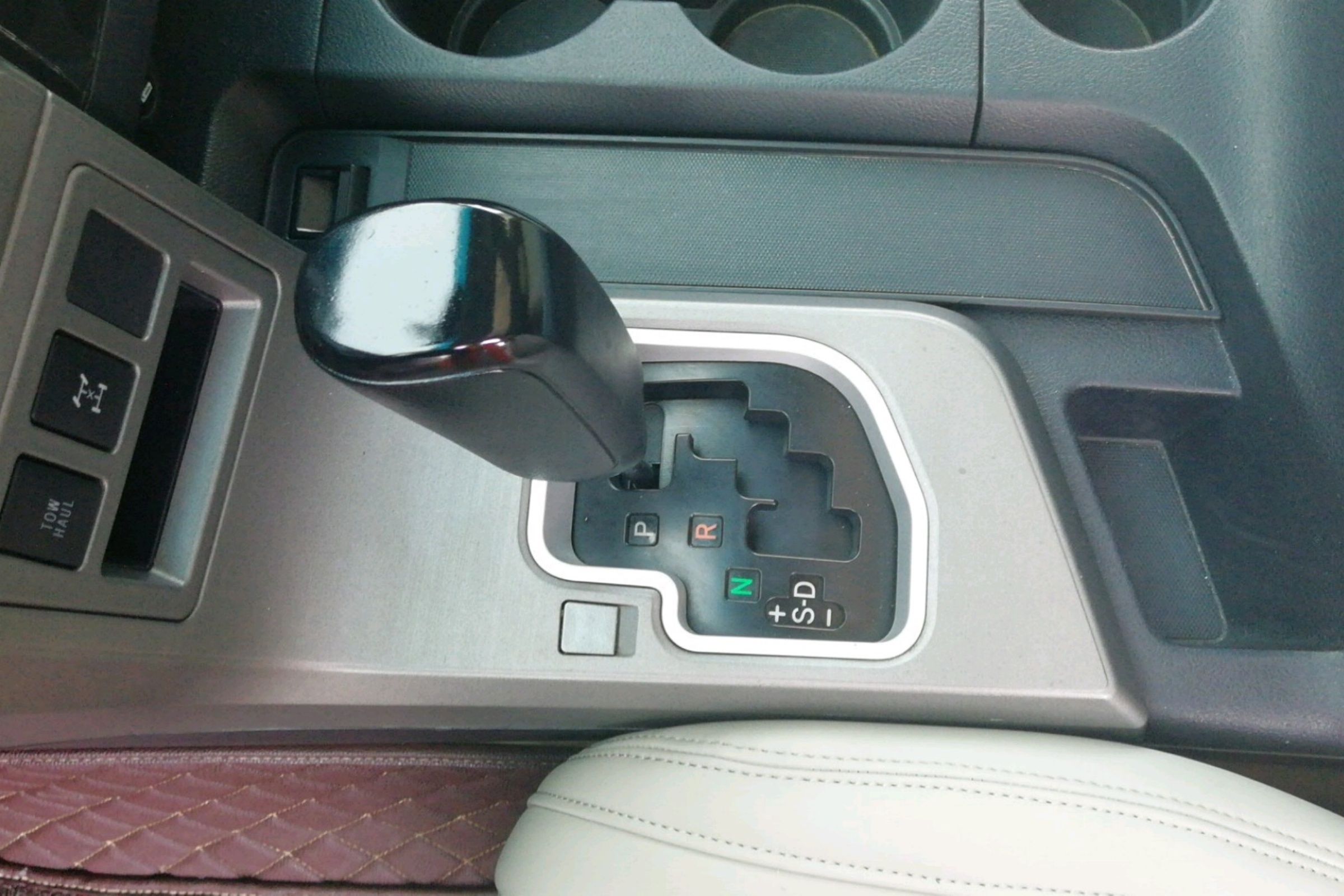 丰田红杉limi5.7升v82020款,丰田红杉v63.5t为什么马力比v8大