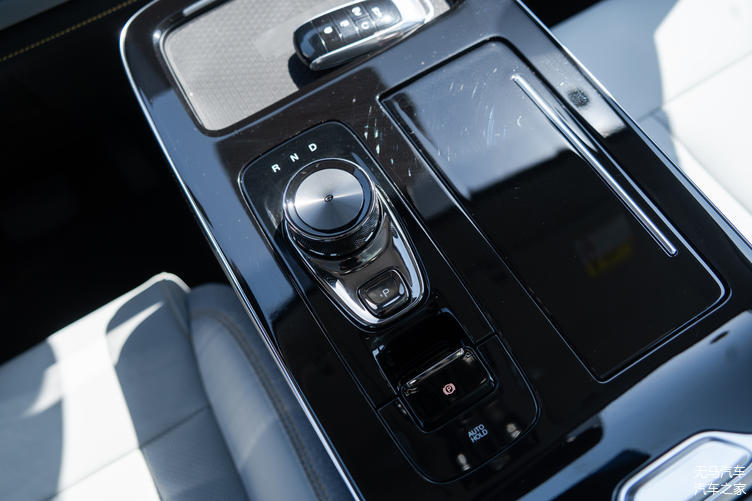 大空间与长续航强强联合！试驾体验AIONVPlus