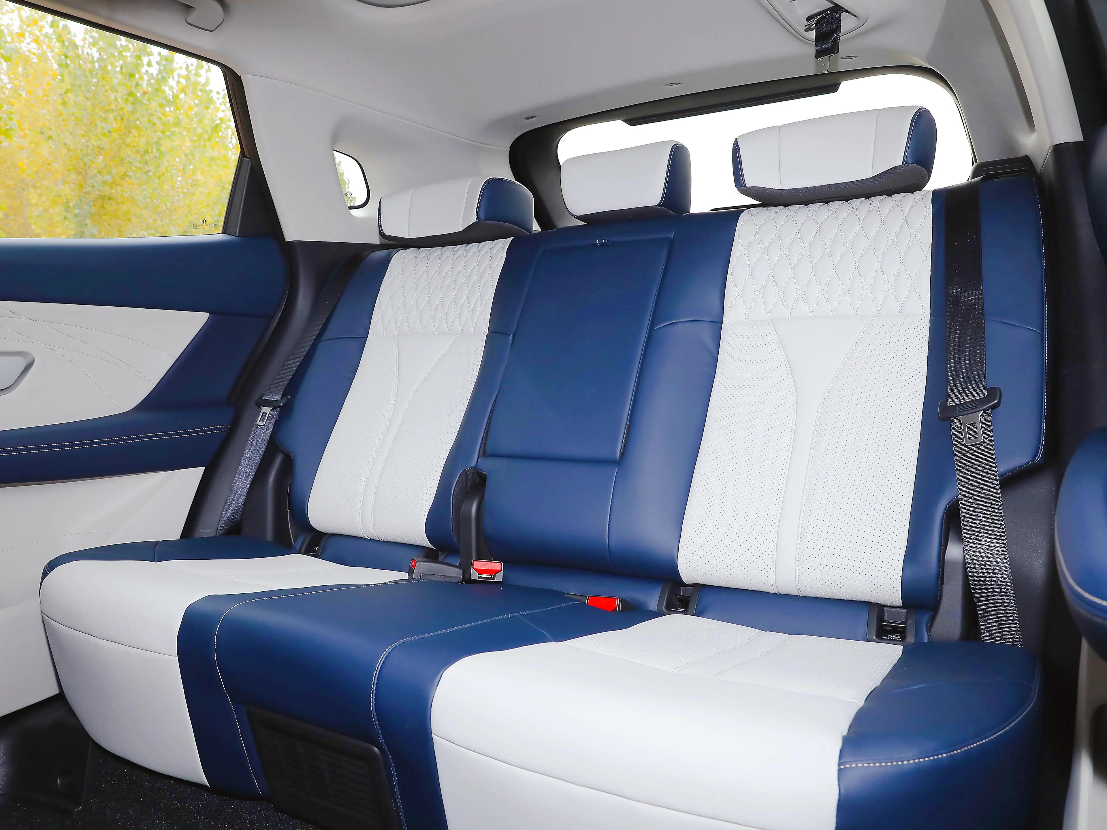 有小孩后买suv还是轿车,有孩子后适合轿车还是suv