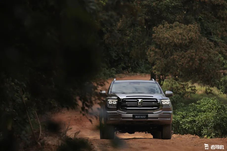 2020款日产途乐对比老款途乐,6.2的猛禽pk日产途乐