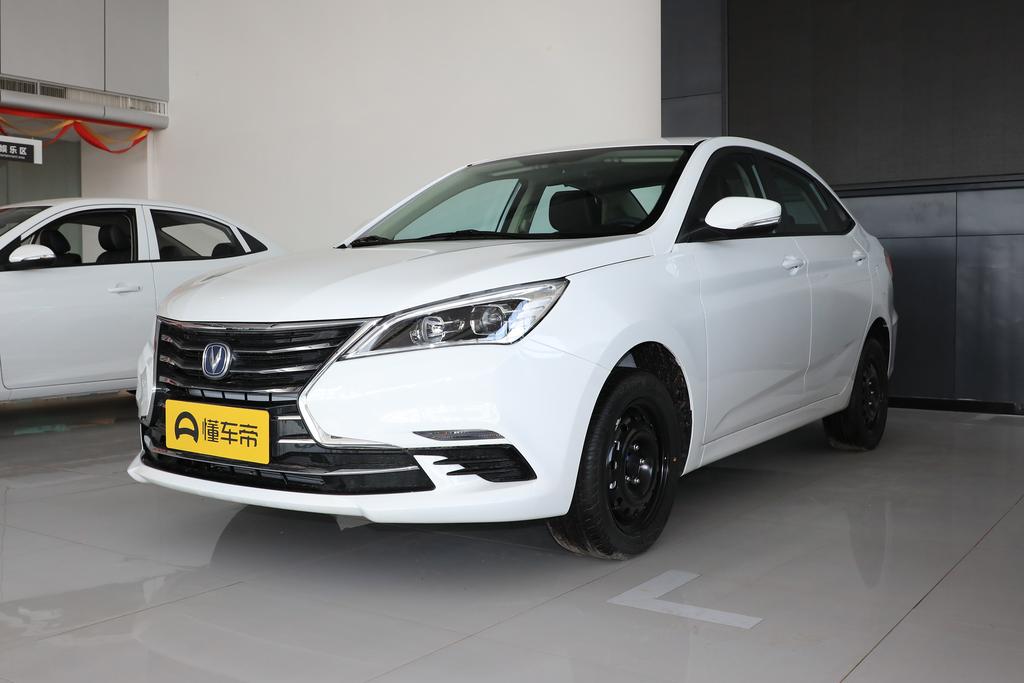 汽车轮胎漏气最好的补胎方法,轮胎扎到钉子不漏气要不要补胎