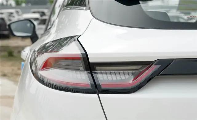 帝豪scvt的钢带质量怎样,吉利帝豪1.4tcvt变速箱油