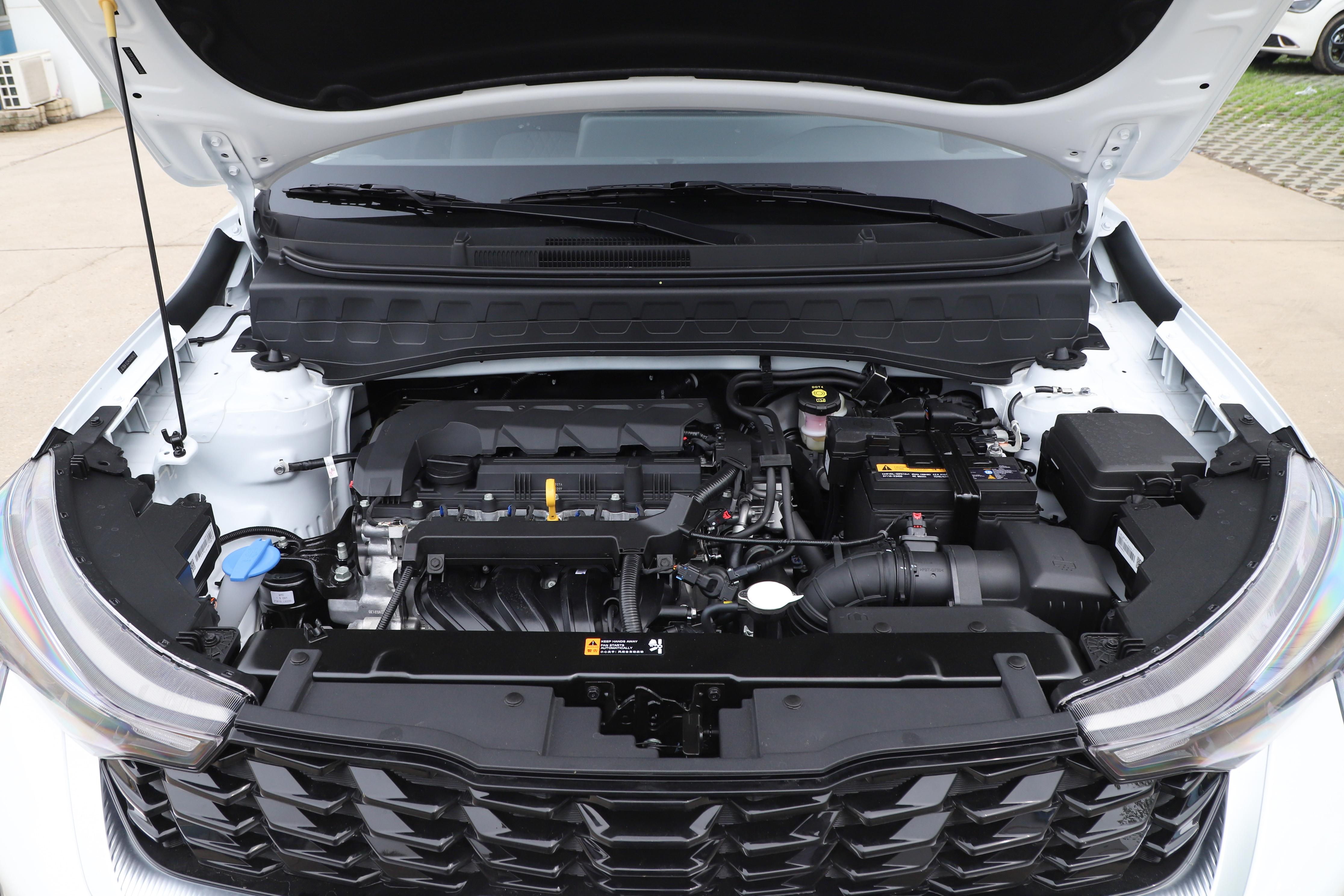 起亚k5插混和索9插混,起亚k5和索10对比