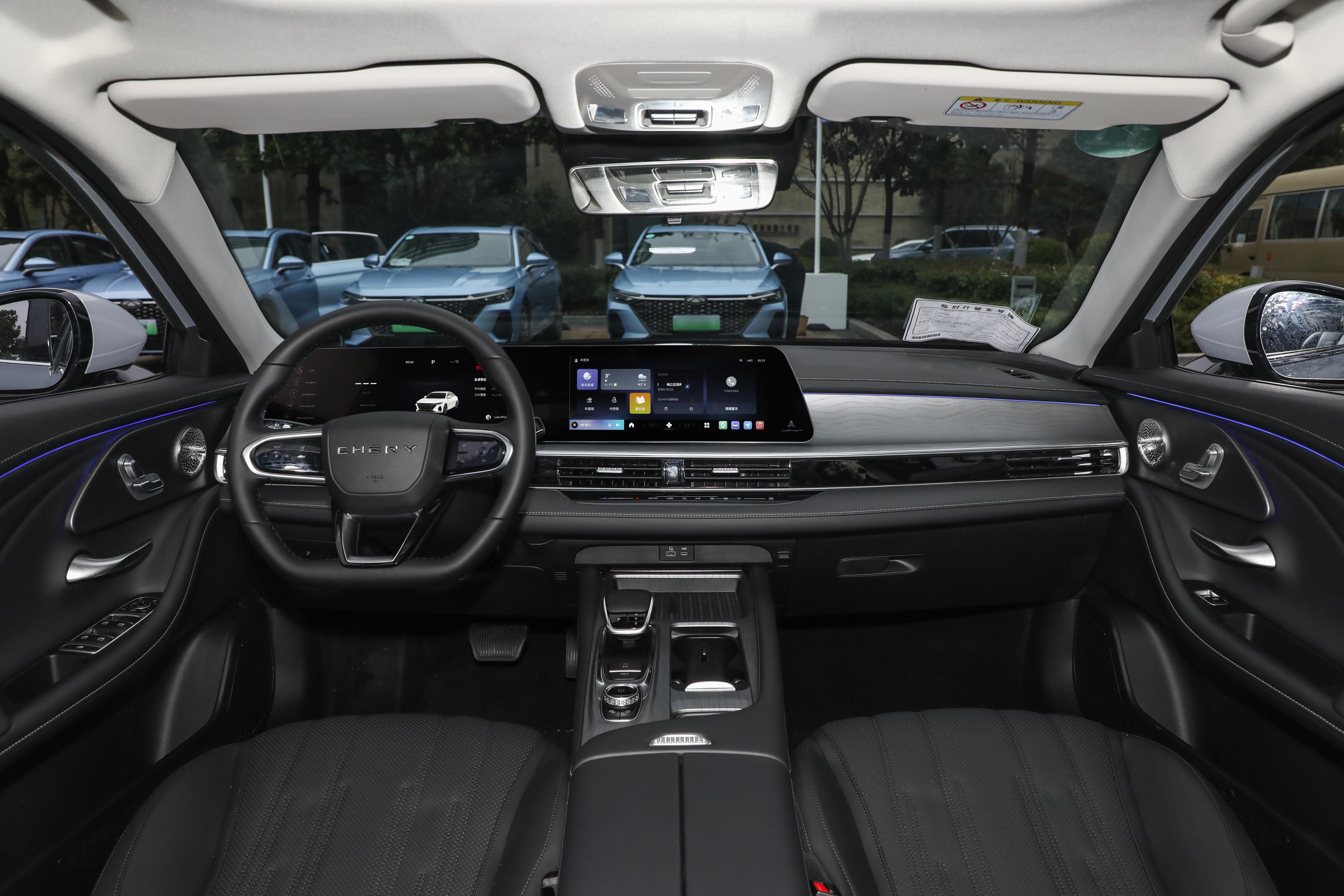 奇瑞全新中大型轿车风云a8亮相,11.99万元起奇瑞风云a8全球上市