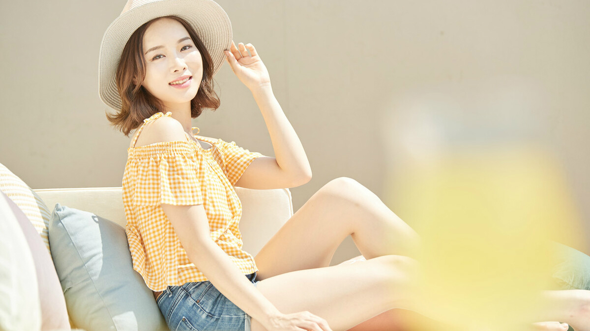 小说：深夜被迫听墙角，男友非来我屋打地铺